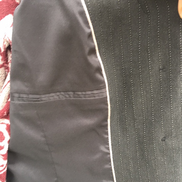 Black pin stripe blazer - Picture 9 of 14
